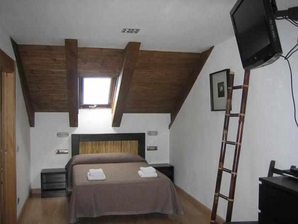 Apartamentos Puerta De Ordesa Laspuna Екстер'єр фото